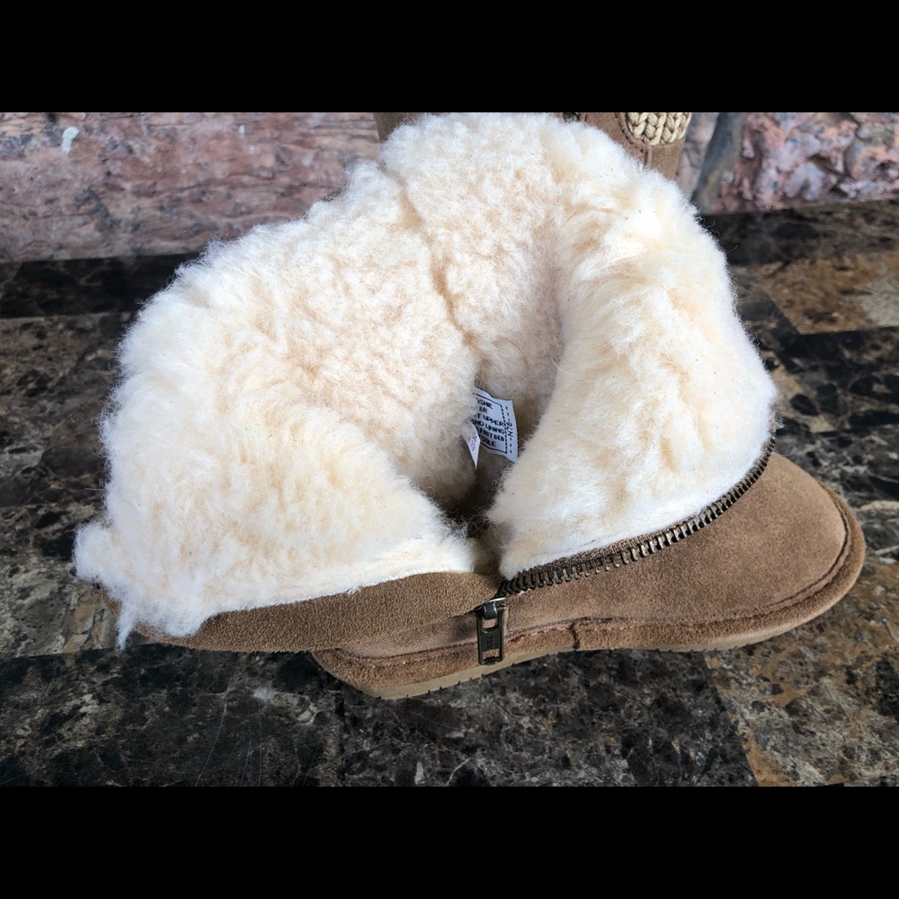 NEW BEARPAW Toddler Girls Boshie Boots - Picture 2 of 15